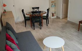 Location D'Appartements 47 M